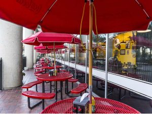 outside seating East Bay Deli Columbia